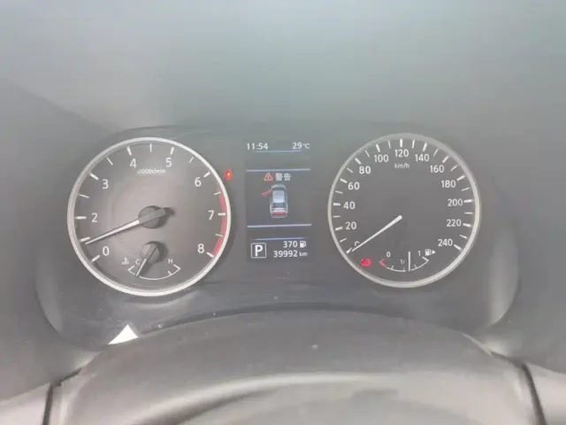 Nissan Sylphy — Фото автомобиля 15