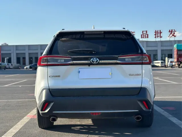 Toyota Wildlander — Фото автомобиля 13