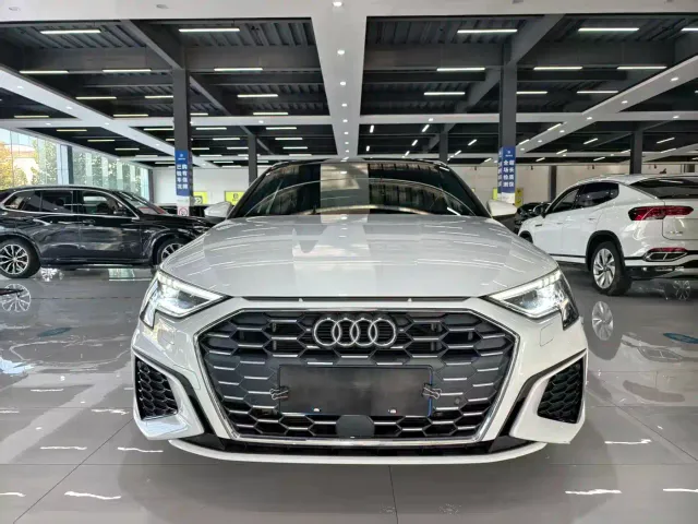 Audi A3 — Фото автомобиля 2