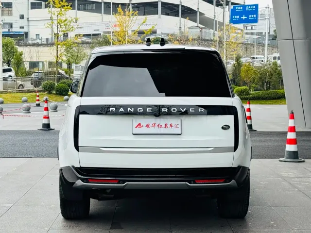 Land Rover Range Rover — Фото автомобиля 5