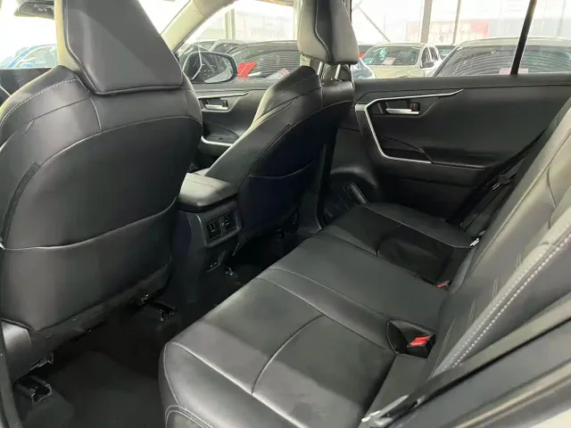 Toyota Wildlander — Фото автомобиля 5