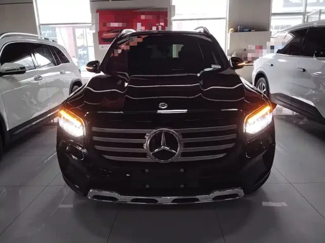 Mercedes-Benz GLB-Class — Фото автомобиля 2