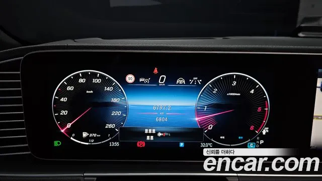 Mercedes-Benz GLS-Class — Фото автомобиля 6