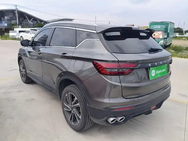Geely Binyue — Фото автомобиля 4