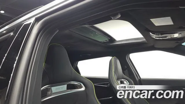 Kia EV6 — Фото автомобиля 14