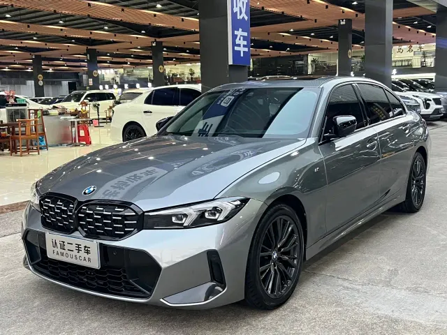 Фотография автомобиля — BMW 3 Series