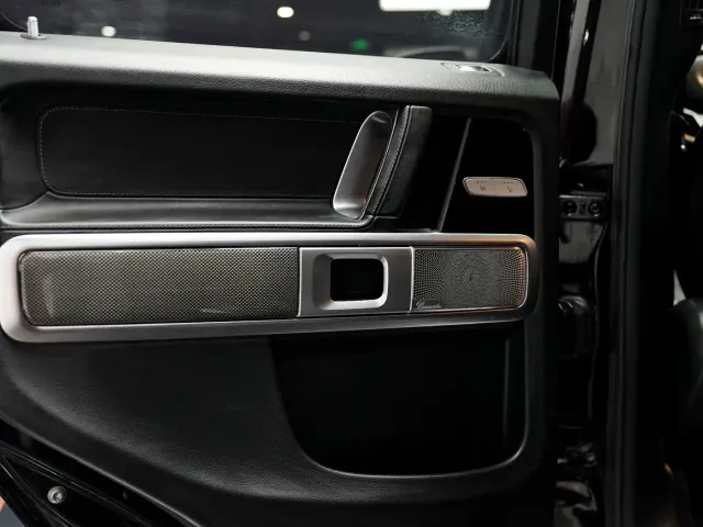 Mercedes-Benz G-Class — Фото автомобиля 19