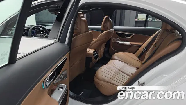 Mercedes-Benz E-Class W214 — Фото автомобиля 16