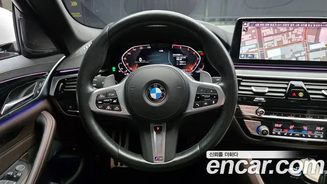 BMW 5-Series 5 серия (G30) 530i xDrive M Sport — Фото автомобиля 13