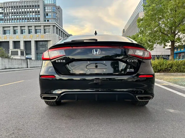 Honda Civic — Фото автомобиля 8