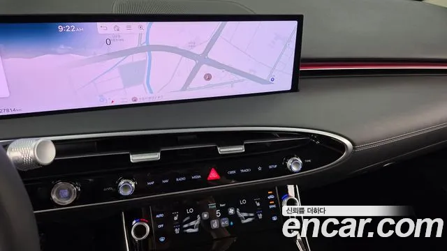 Genesis GV70 — Фото автомобиля 19