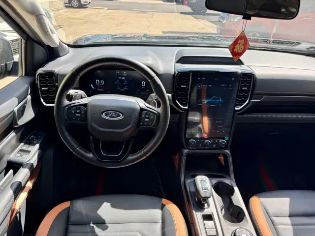 Ford Ranger — Фото автомобиля 12