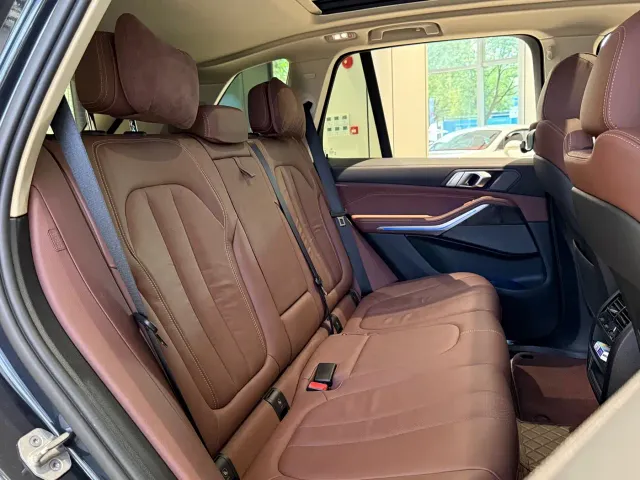 BMW X5 — Фото автомобиля 13