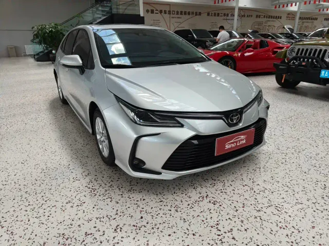 Toyota Corolla — Фото автомобиля 3