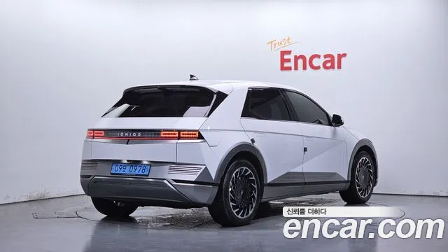 Hyundai Ioniq 5 — Фото автомобиля 2