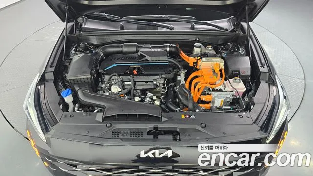 Kia K8 Hybrid — Фото автомобиля 9
