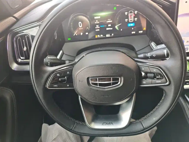 Geely Xingyue L — Фото автомобиля 6