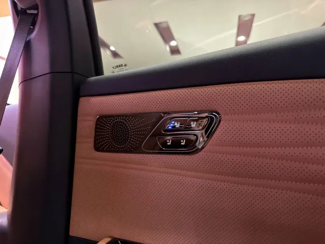 Geely Galaxy Xingyao 8 — Фото автомобиля 18