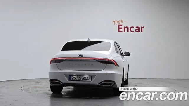 Hyundai Grandeur — Фото автомобиля 3