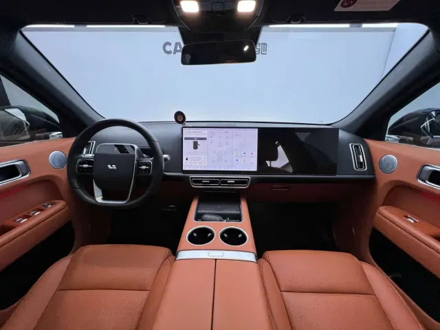 Li Auto L7 — Фото автомобиля 7
