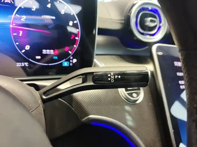Mercedes-Benz C-Class — Фото автомобиля 13