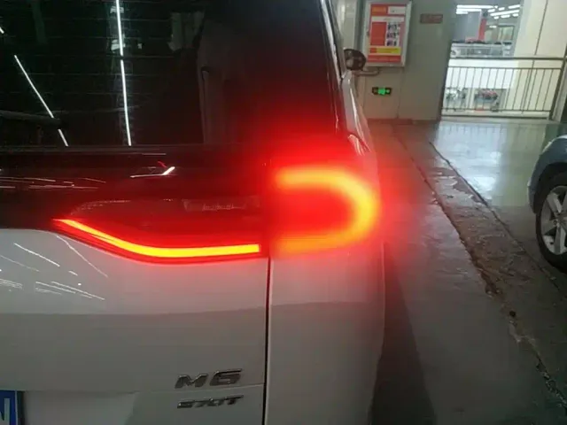 GAC Trumpchi M6 — Фото автомобиля 7