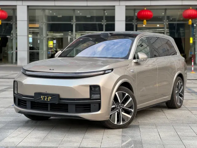 Li Auto L9 — Фото автомобиля 3
