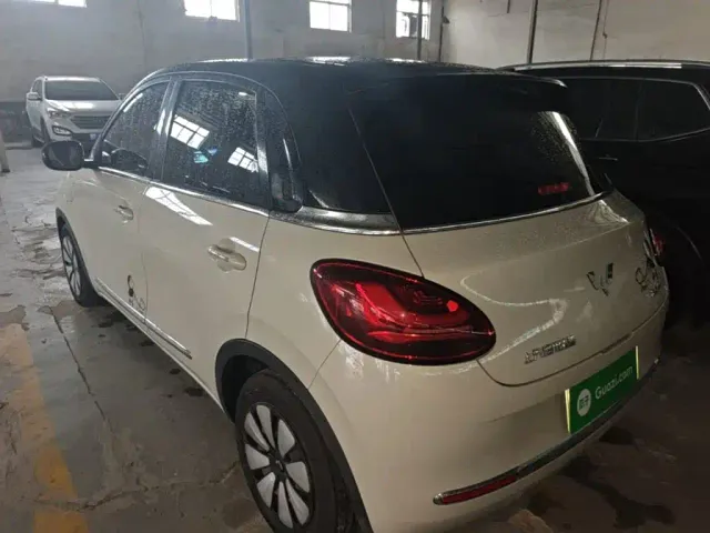 Wuling Bingo — Фото автомобиля 4