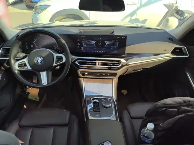 BMW i3 — Фото автомобиля 9