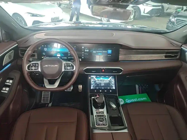 Jetour X90 — Фото автомобиля 9