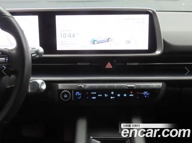 Hyundai Ioniq 6 — Фото автомобиля 11