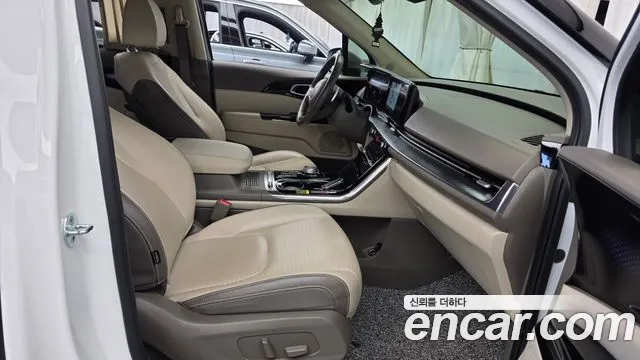 Kia Carnival 4th Gen — Фото автомобиля 16