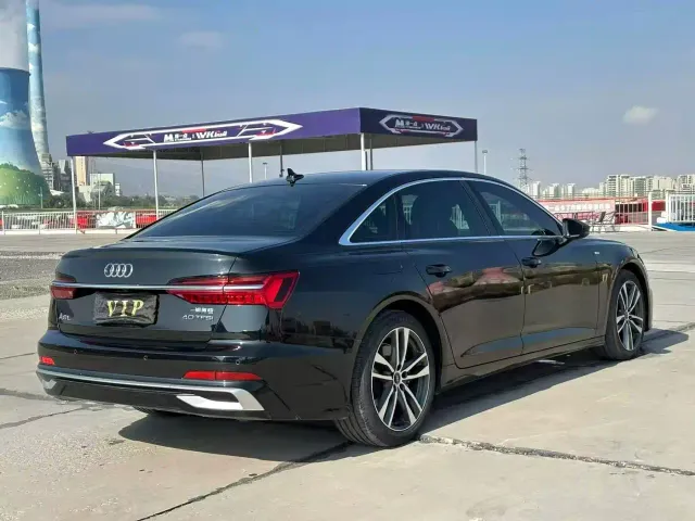 Audi A6L — Фото автомобиля 6