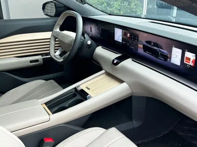 Audi E5 Sportback — Фото автомобиля 25