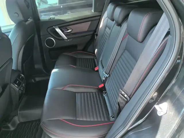 Land Rover Discovery Sport — Фото автомобиля 16