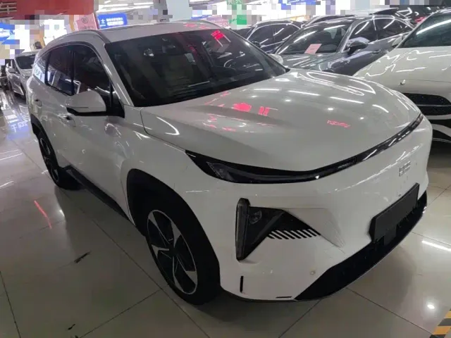 Geely Galaxy L7 — Фото автомобиля 3