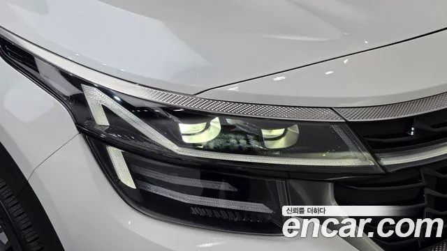 Kia Seltos — Фото автомобиля 7