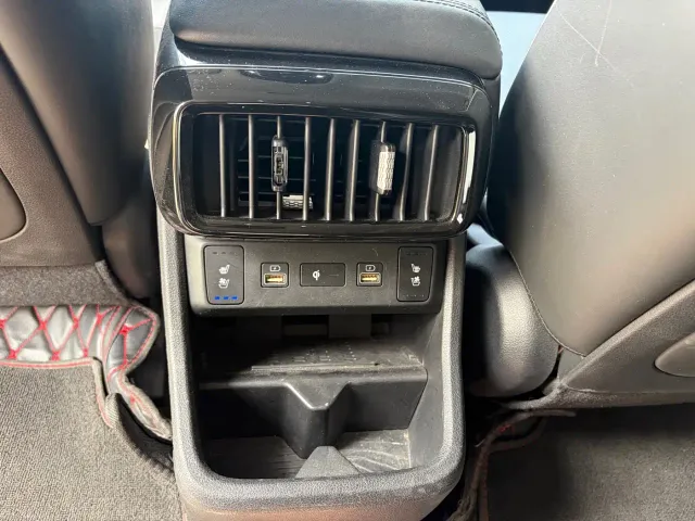 Hyundai Custo — Фото автомобиля 12