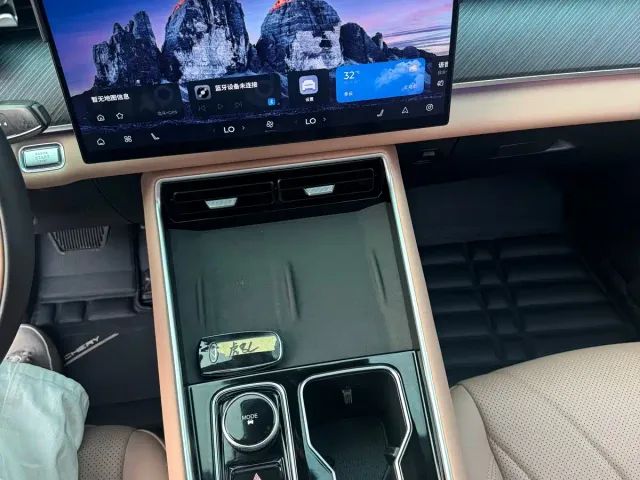 Chery Tiggo 8L — Фото автомобиля 12