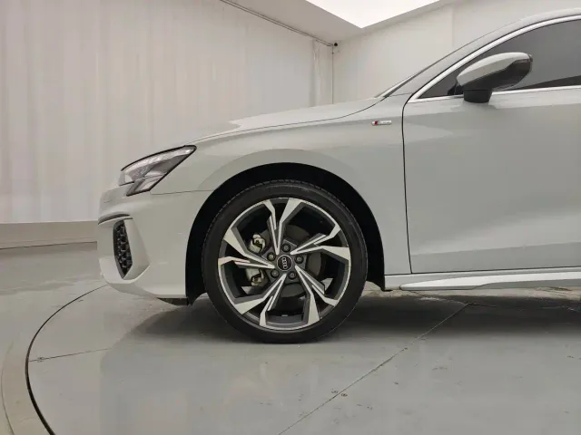 Audi A3 — Фото автомобиля 9