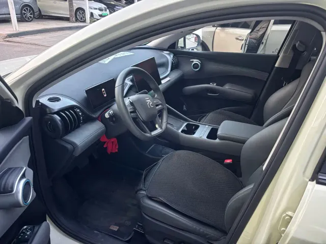 BYD Yuan PLUS — Фото автомобиля 5