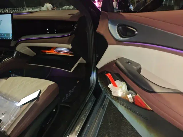 BYD Seal 07 DM-i 2025 DM-i 1.5T 125km Flagship — Фото автомобиля 19