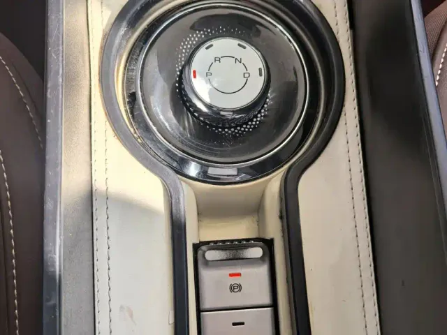 Wuling Bingo — Фото автомобиля 13