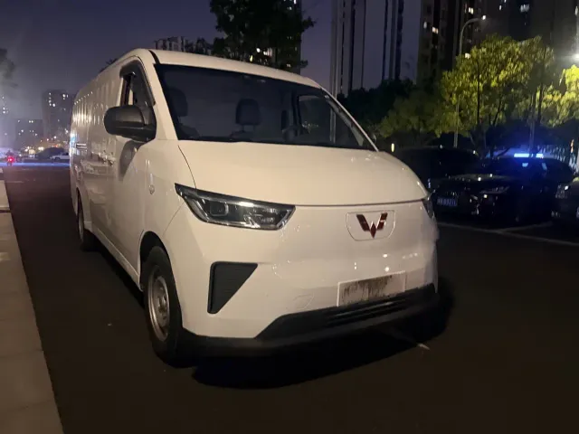 Wuling Yangguang — Фото автомобиля 3