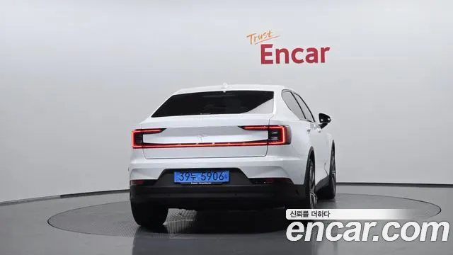 Polestar Polestar 2 — Фото автомобиля 4