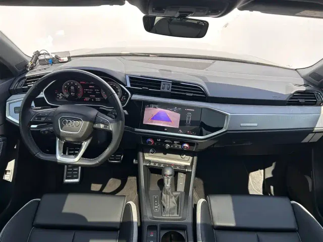 Audi Q3 — Фото автомобиля 15