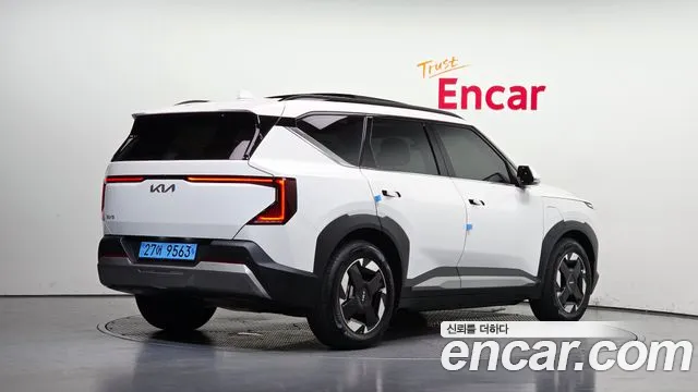 Kia EV5 — Фото автомобиля 2