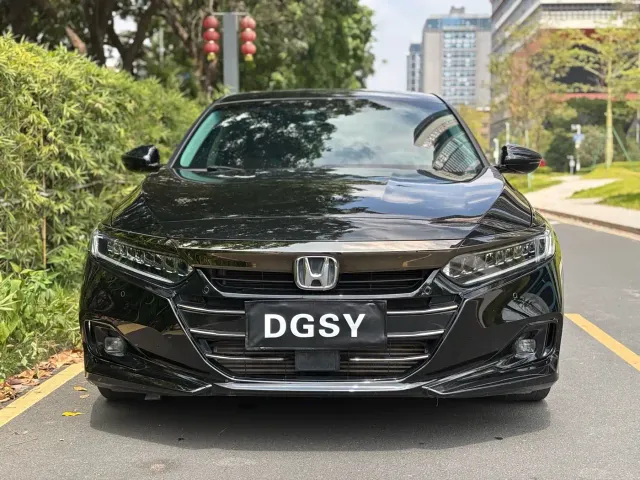 Honda Accord — Фото автомобиля 2