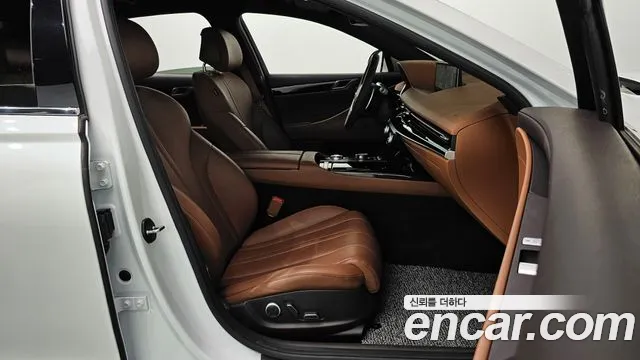 Genesis G80 RG3 — Фото автомобиля 11