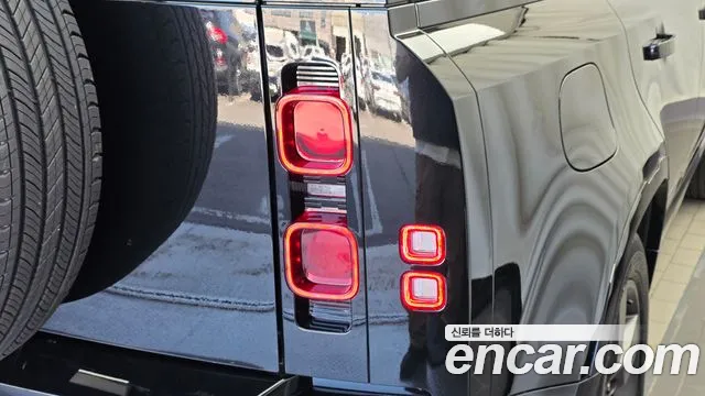 Land Rover Defender L663 — Фото автомобиля 8